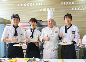 ���ʺ決��