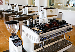 �����¶�����������ѧУƷ������