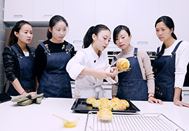 �����¶���ʵѵ����