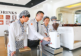 �����¶���ʵѵ����