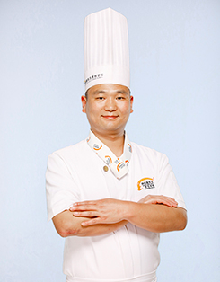 �����¶�������ѧУ��ʦ