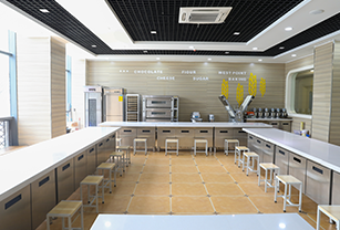 �¶����決����