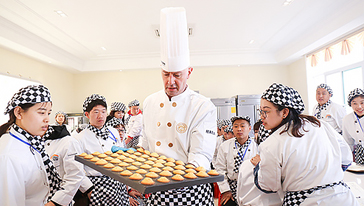 �����¶�������ѧУݼӢ����רҵ